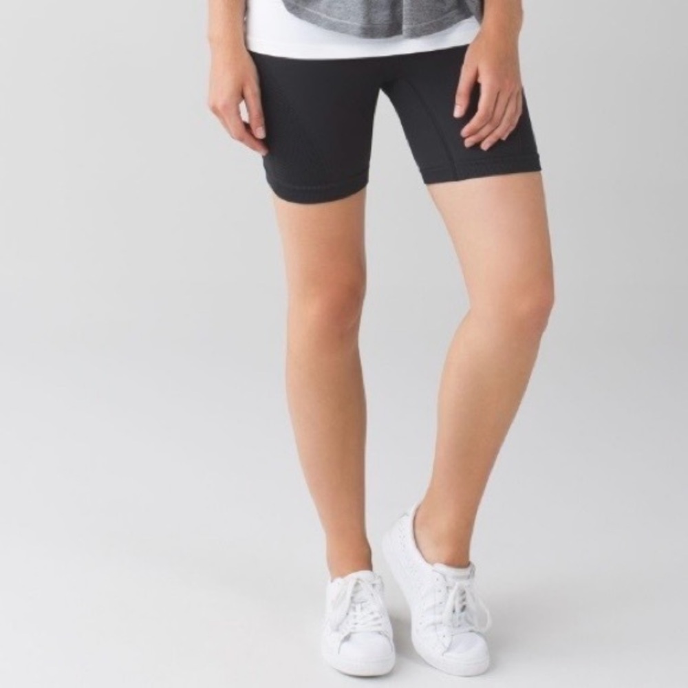 Lululemon Sculpt Short 6” Black 4
